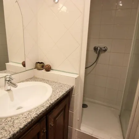 Appartement Résidence Neves - Agreable 2 Pieces Pour 5 Personnes Au Coeur Quartier Anime De La Station Mae-7528